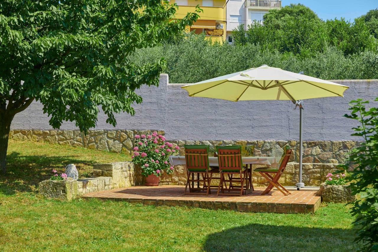 Villa Giardina Apartments Vinkuran Exterior photo